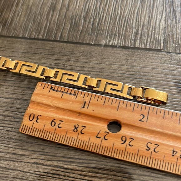 Vintage Greek Key Necklace, Gold-tone Metal - Picture 10 of 14